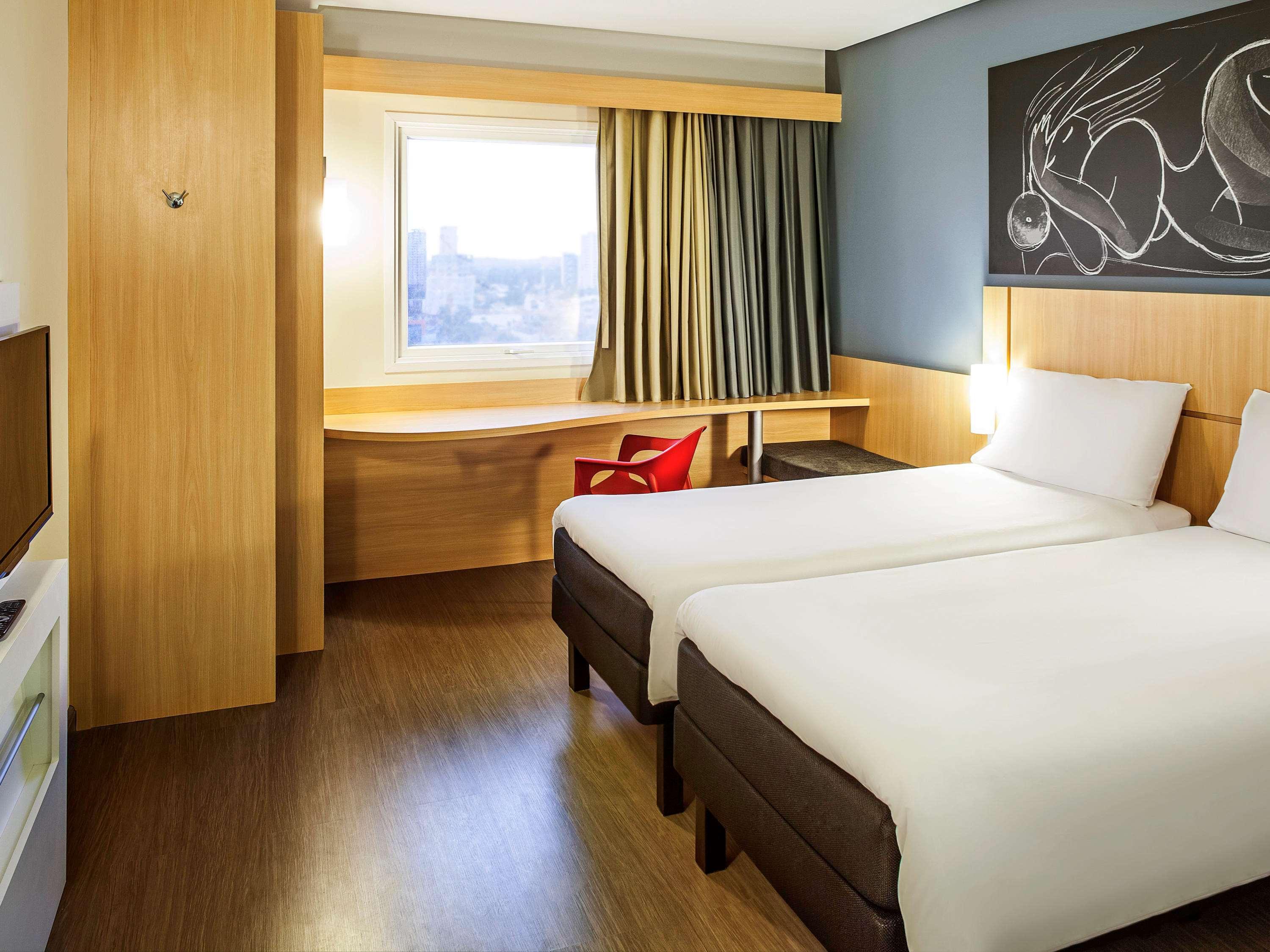 Ibis Imperatriz Hotel Exterior photo